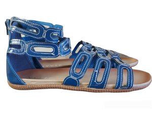 𝅺Blue cut-out gladiator size 11 NYVIP woman summer sandals